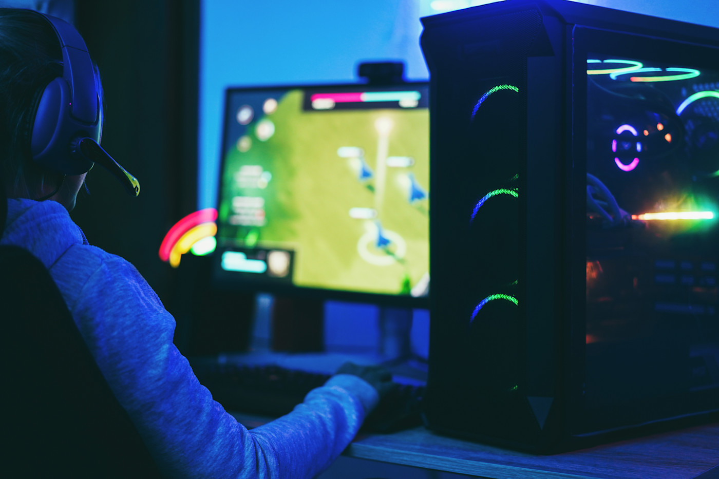 istock twitch streamer.jpg